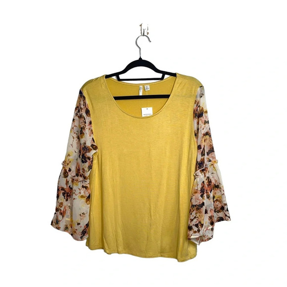 Cato NWT Yellow & Cream Contrast Floral Print Bell Sleeve Top Medium Women’s - Picture 11 of 11